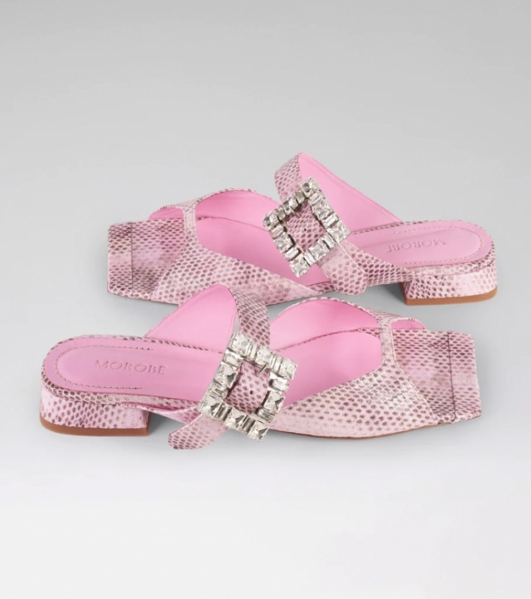  SOFT PINK