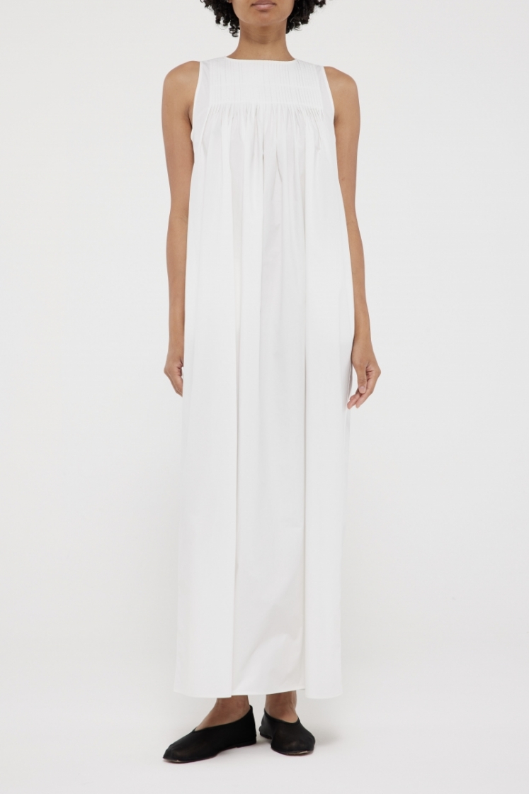Sleeveless pleated a-line dres 112 white