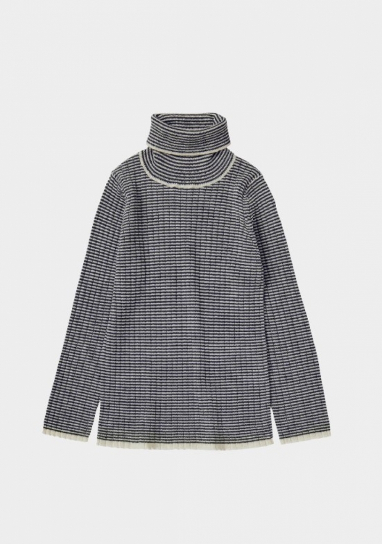 Rollneck Blouse ecru/dark navy