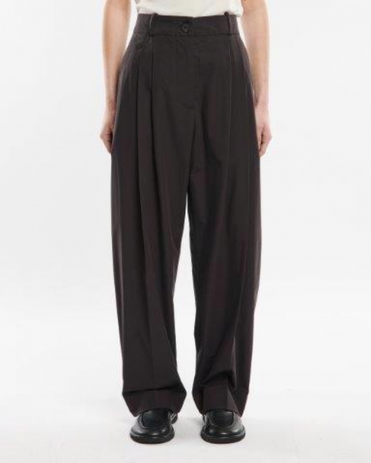 DOUBLE PLEAT FRONT PANT BLACK GRAPE