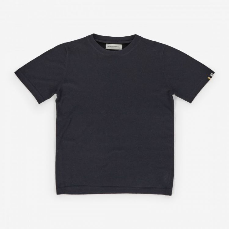 james 001 NAVY