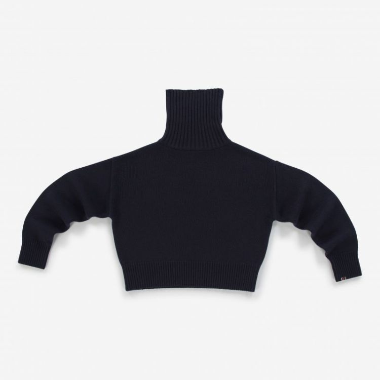 crop xtra 001 NAVY