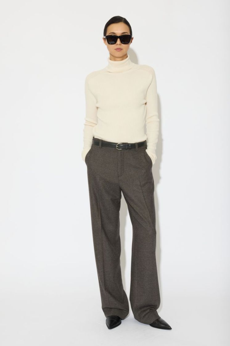 27 - KNIT-TOPS 2001 OFF WHITE