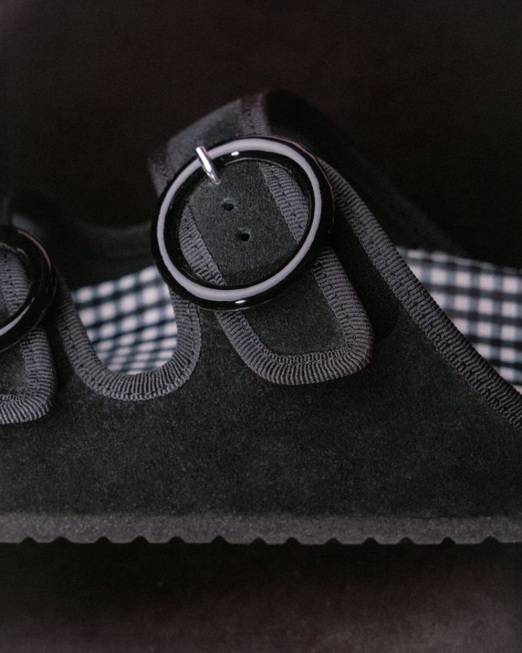 ARIZONA ROUND BUCKLE - Black